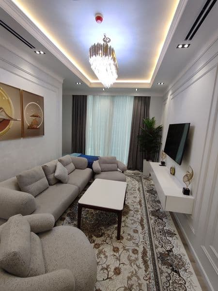 Предлагается к долгосрочной аренде эксклюзивная 3-комнатная 