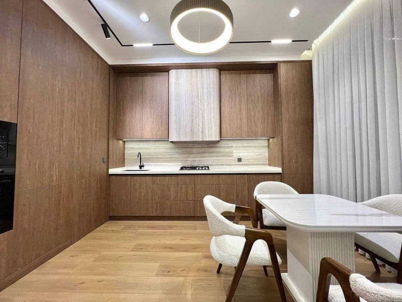 Район: Мирзо Улугбек <br />
Адрес: ЖК Akay City<br />
Комнат — фото 5