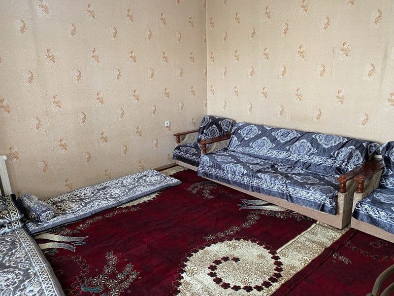 Kvartirada hama sharoiti bor balnitsa safia kafe supermarket