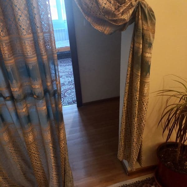 Xalqlar dostligi metrosi yonida oila bn turushga qizlar olin — фото 4