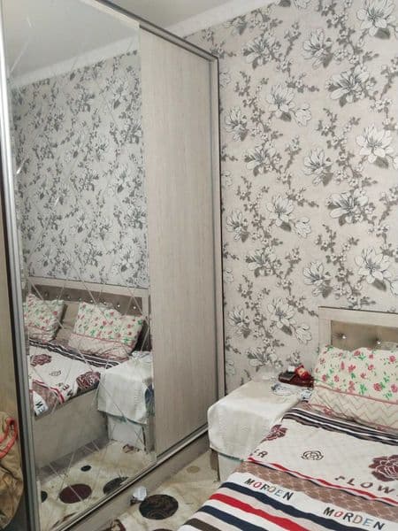 Аренда квартиры массив   массив Ахмад Югнакий 2/4/5<br />
<b — фото 2