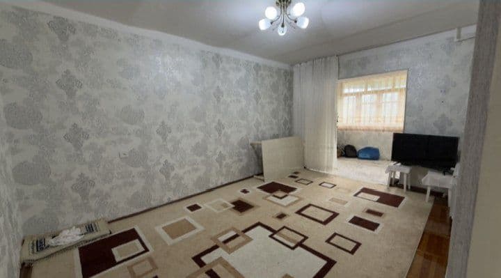 2 хона ли <br />
Атрофида мактаб богча музыка мактаб магазин