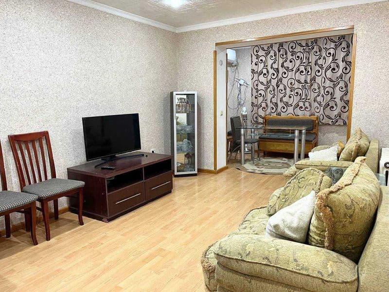 Срочня Сдаётся квартира мирободские район парк фуркат 4 этаж — фото 5