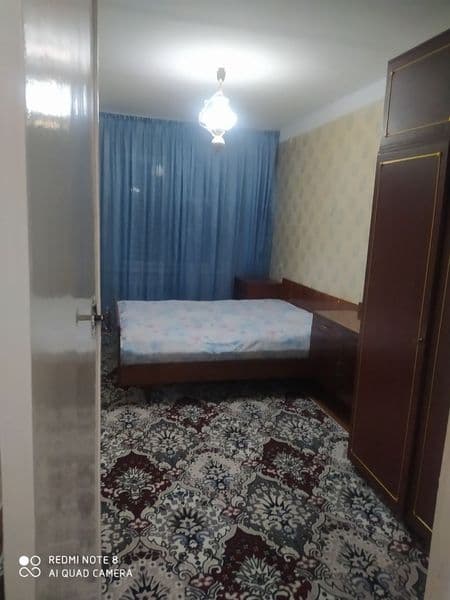 Аренда 2.хонали коракамиш 1/3 уй берилади установка  мебель 