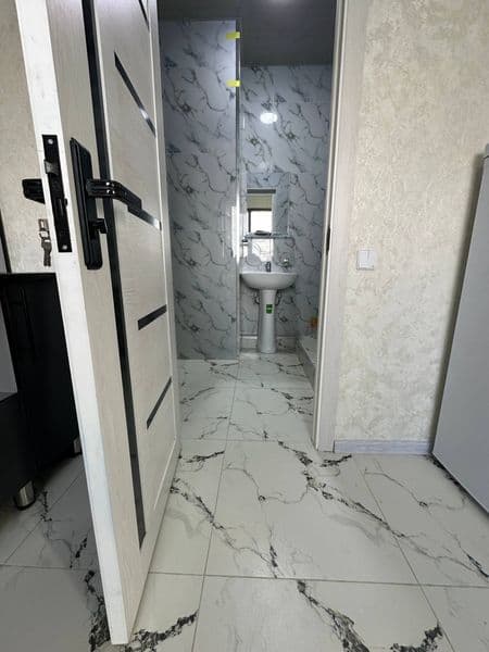 Сдаётся чистая и уютная квартира в Яшнабадском районе, рядом — фото 3