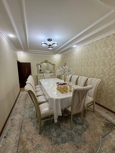 Сдаётся 4-комнатная квартира на 1 этаже в центре Юнусабада 8