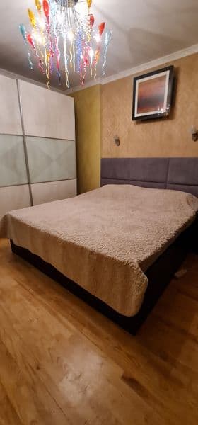 Сдаётся просторная квартира в престижном районе — ул. Паркен — фото 2