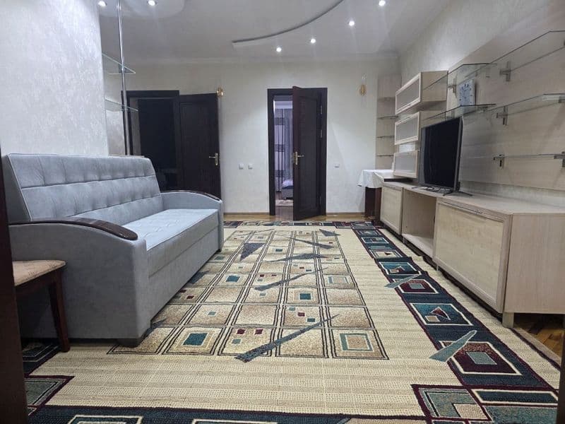 2 ая линия, есть тёплый пол , Wi-Fi, есть собственное парков