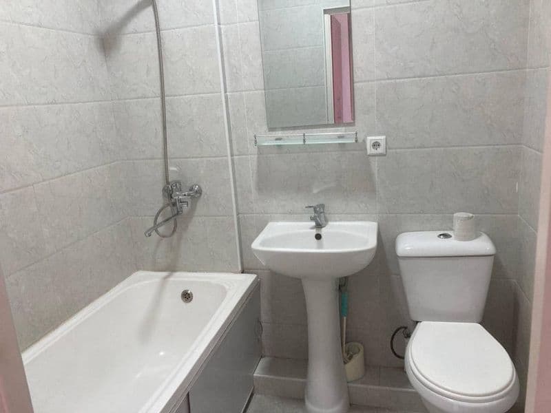 Сдам квартиру <br />
Махтумкули <br />
1/8/9 <br />
Состояни — фото 4