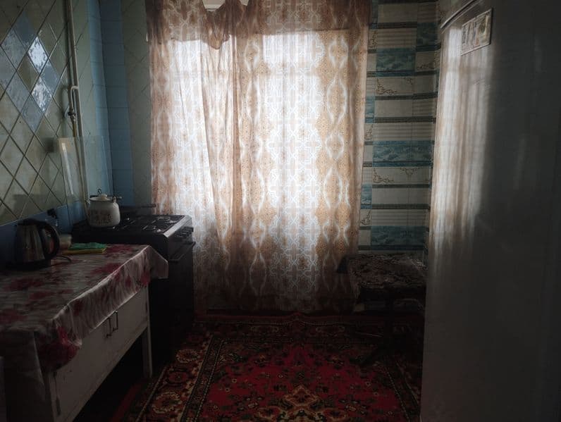 Yashnobod metroni oldida qizlarga ayollarga kvartira bez mak — фото 4