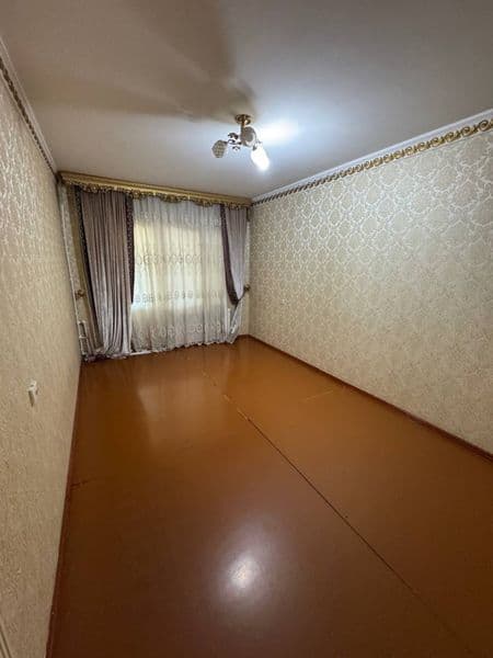 Район - Алмазарский<br />
Ориентир - Ало тойхона<br />
Комна