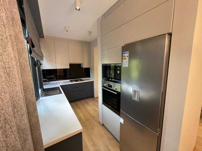 Район: Яшнабадский<br />
Адрес: Махтумкули<br />
<br />
• Ко — фото 5