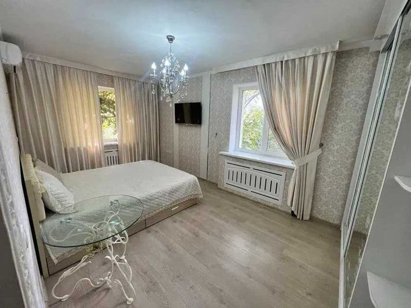 Сдаётся КЛАССНАЯ квартира<br />
<br />
 Район: Мирзо Улугбек — фото 3