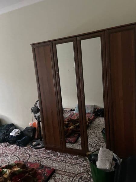 Hamma sharoiti bor ijaraga kv bollarga 1-2 kishi olinadi