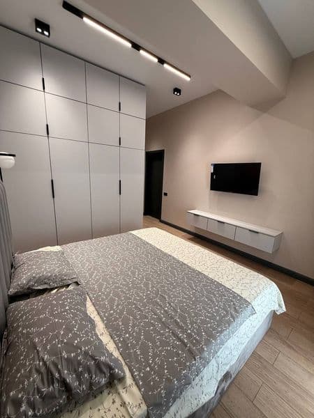 Метро Космонавтов <br />
<br />
Отличное расположение <br /> — фото 2