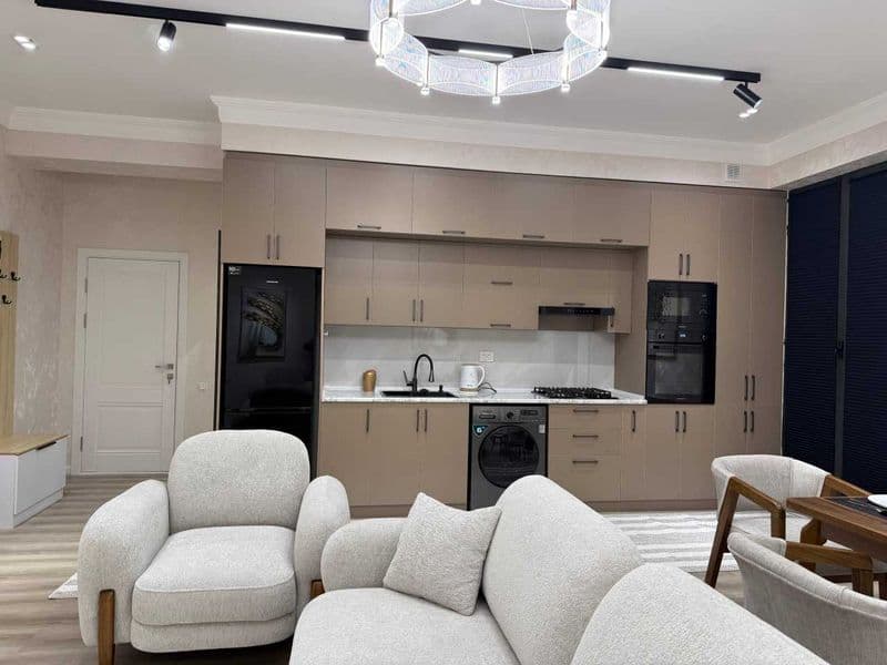 Район: Шайхантахурский<br />
Адрес: Ц15 Жангох<br />
<br />
