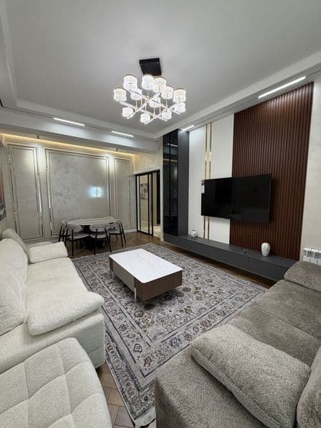 Элитный апартамент<br />
Район: Yakkasaray<br />
2/3/10<br /