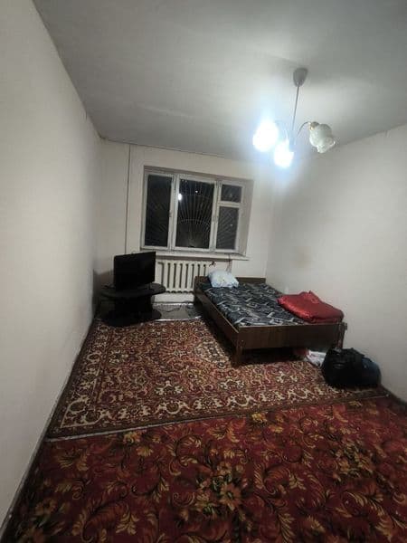 Аренда Чиланзар 8 <br />
Ориентир Парус<br />
1/1/4<br />
Кв