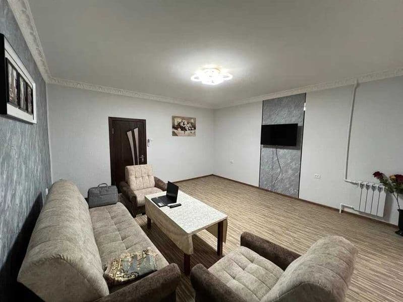 Сдаётся квартира на ул. Бабура‼️<br />
Ориентир - Яккасарайс