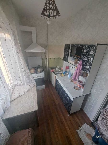 Сдается кв на кушбеги яккасарай 400$+100 деп,хорошая локация