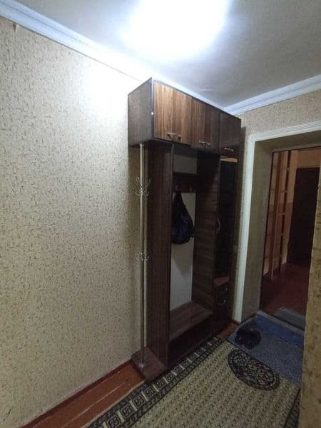 Квартира находится на 4 этаже 4-этажного дома. Ремонт средни — фото 4