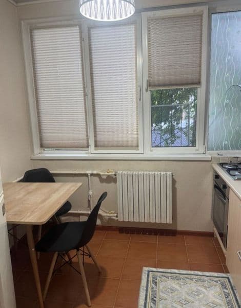 Mirzo Ulugʻbekda remonti alo uy ijaraga beriladi <br />
Orin