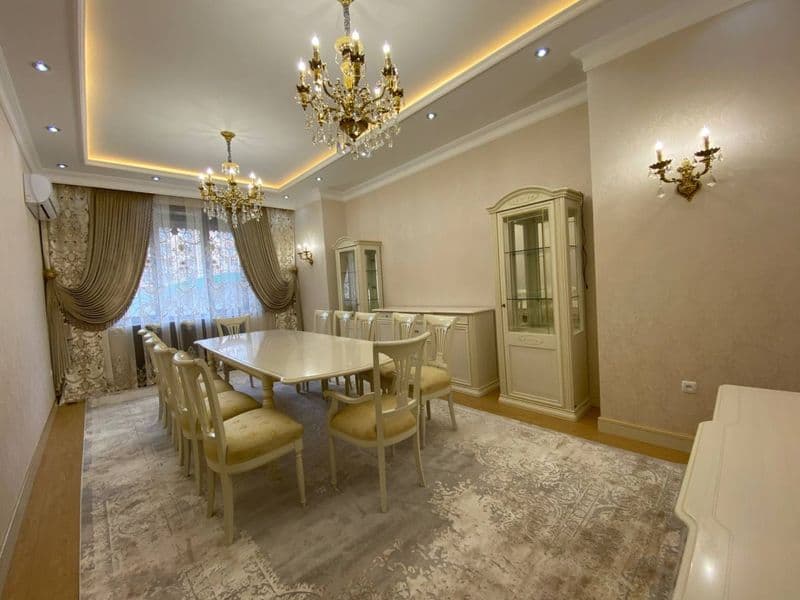 Сдается квартира в Габусе   <br />
Ориентир  Имериал<br />
Г