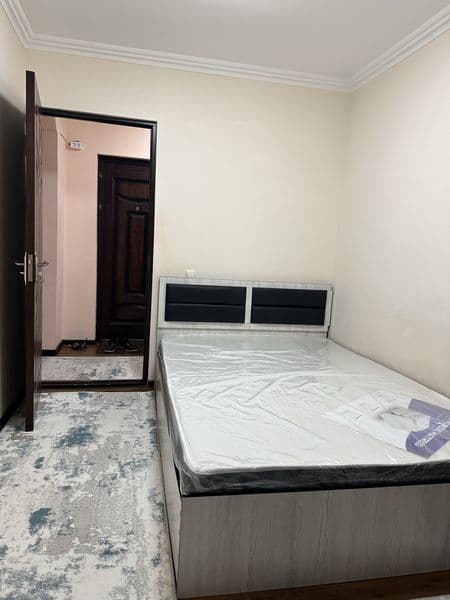 Сдаётся в аренду 2-х комнатная квартира 23 к.в <br />
Рядом  — фото 4