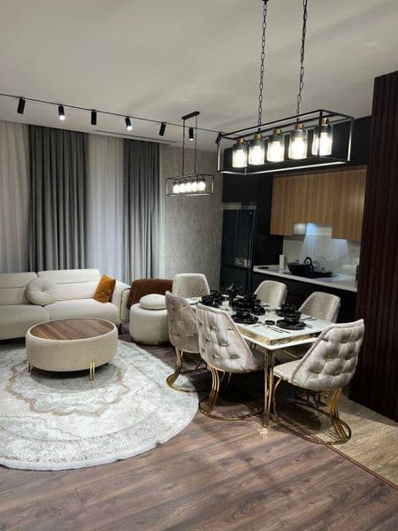 Mirabad Avenue<br />
Комнаты-4<br />
Этаж-5<br />
Этажность-