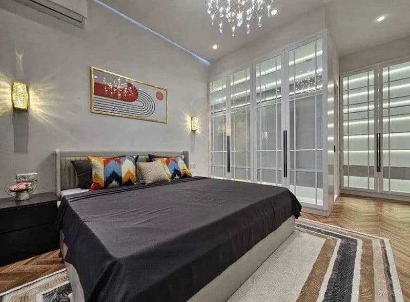 Сдаётся квартира на ЦУМе 4х ком евроремонт‼️<br />
Ориентир  — фото 4