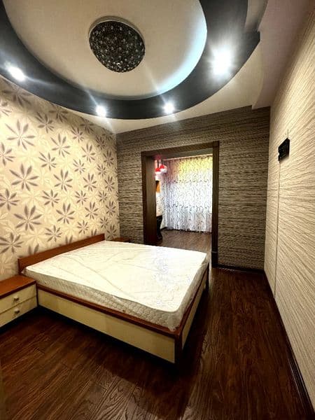 Сдаётся квартира САДЫК-АЗИМОВА 4/3/4 на долгий срок. <br />
 — фото 3