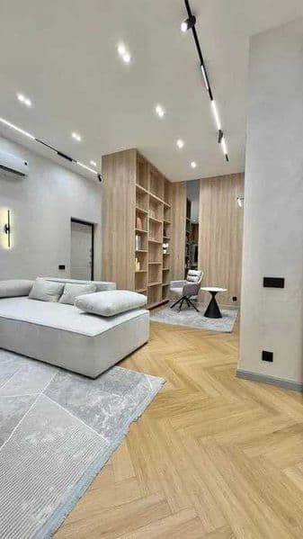 Район: Шайхантахурский<br />
Адрес: U TOWER<br />
<br />
• К — фото 5