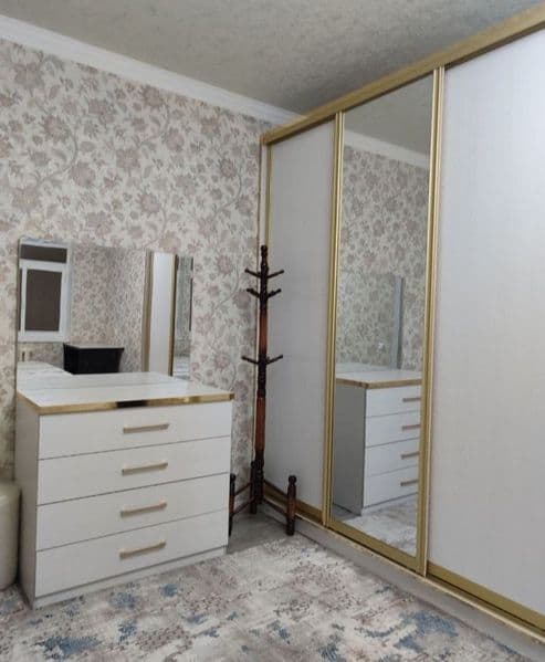 Qoraqamishdagi kvartira srochniy ijaraga beriladi. — фото 2