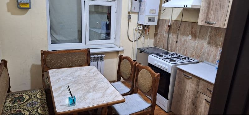 Сергели 8 худуд 2 хона 1 этаж оилага берилади гиламлариям бо — фото 2