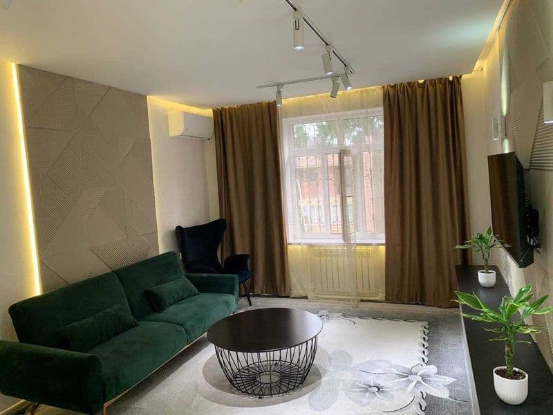 Сдаётся КЛАССНАЯ квартира<br />
<br />
Район: Мирабадский <b