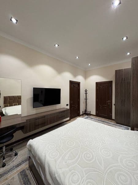 Шайхантахурский район<br />
ЖК Tashkent City Gardens<br />
4