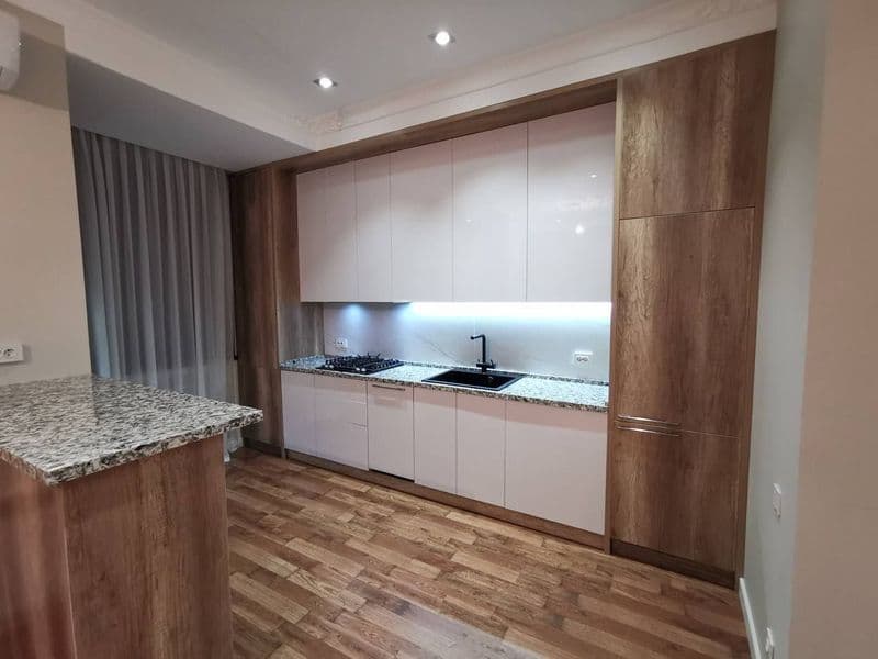 Бабур Парисен а Сдаю новостройку 3/7/8, квартира в центре Та — фото 3