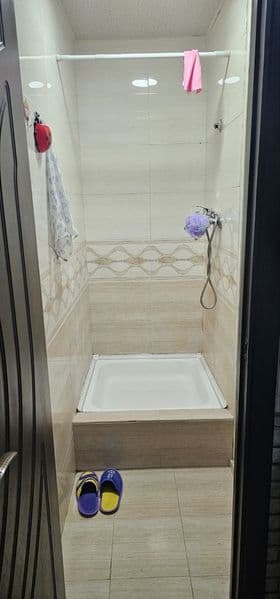 Сдаётся 1/3/4 <br />
В бывшем общежитии <br />
С удобствами  — фото 3