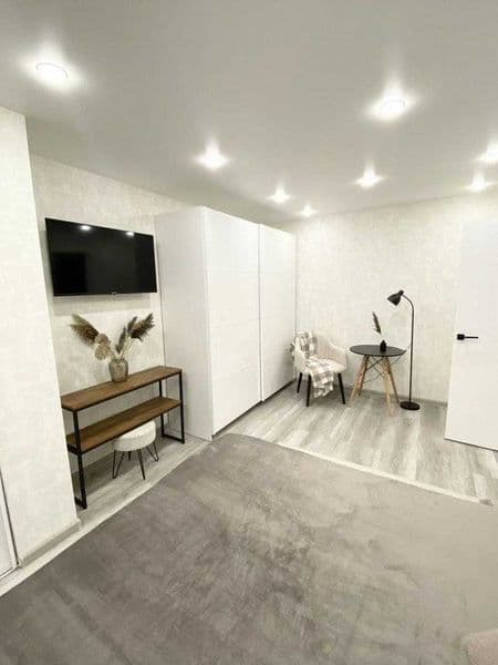 К вашему вниманию рады представить 1 комнатную квартиру на 1 — фото 4