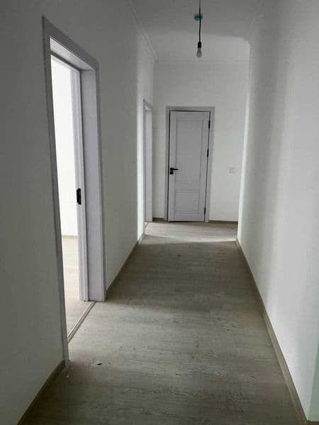 2 xonali xonadon ijaraga beriladi<br />
<br />
Kvartira yaxs