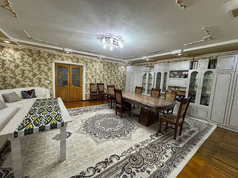 Локация метро космонавтов <br />
Напротив музея Ислама Карим — фото 2