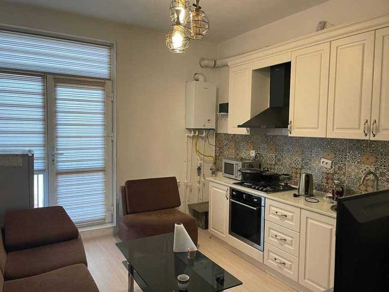 Район: Яшнабадский<br />
Адрес: Махтумкули<br />
<br />
Комн