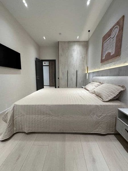 • Район: Мирабад<br />
• ЖК:  Miradad Avenue<br />
• Комнат: — фото 4