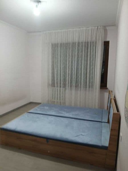 В квартире имеется: телевизор, холодильник, стиральная машин — фото 5