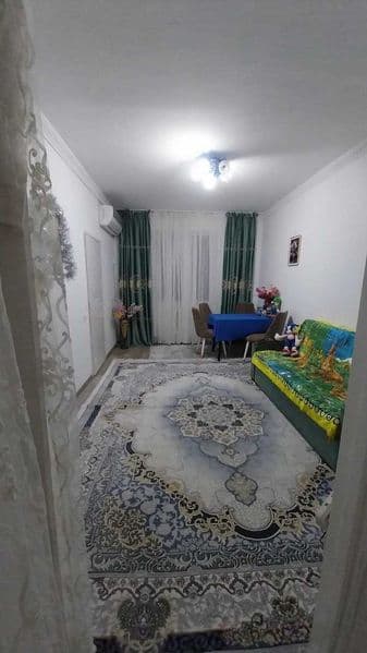 Аренда куяман оилани 2 хонали квартира 4 этаж квартирада кон