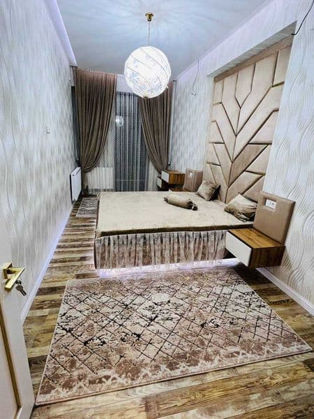 Сдается Люкс квартира в центре города.<br />
Яккасарайский р