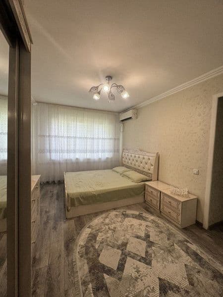 Юнсобод метро ва Мегапланет ёнида квартира арендага тартибли