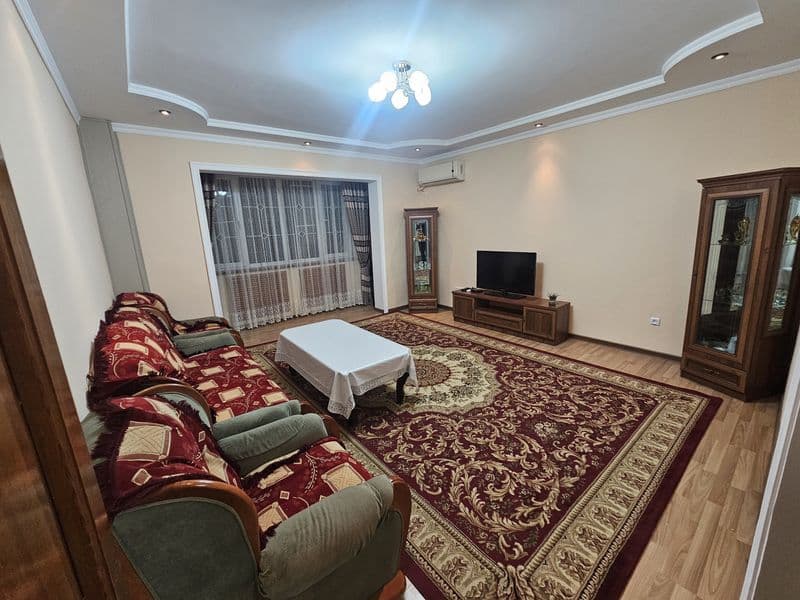 Адрес: Сзади Паркентского рынка.<br />
Площадь: 65кв.м<br /> — фото 2