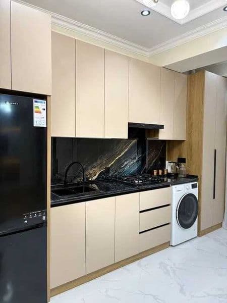 Сдаётся шикарная 2-комнатная квартира в Новостройка<br />
<b — фото 3