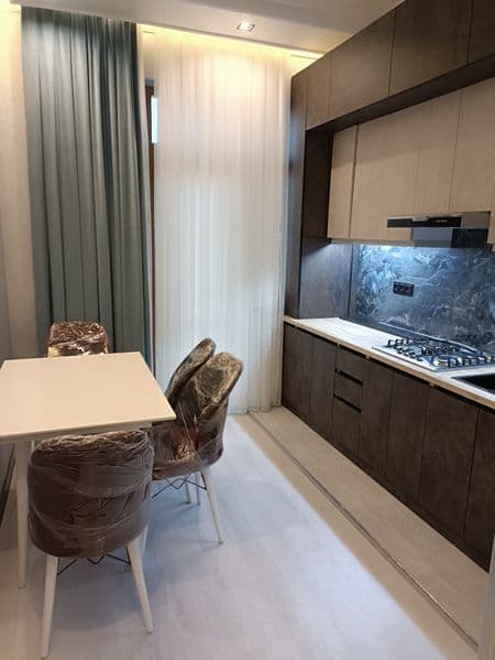 Аренда на длительный срок новая квартира, с евро ремонтом. < — фото 3